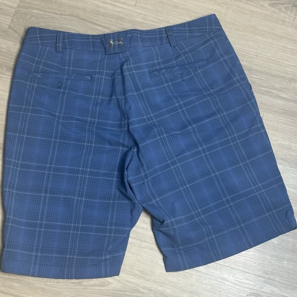 Under Armour Golf Shorts Loose Plaid Flat Athletic 10" INS Mens Sz 36 - Picture 4 of 9